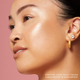 PRE-ORDEN Positive Light Silky Touch Highlighter- Exhilarate