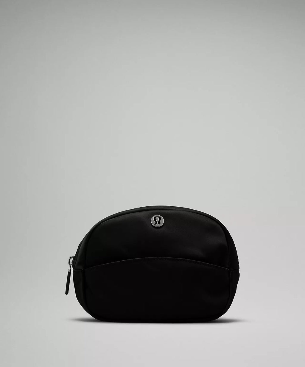 City Essentials Pouch