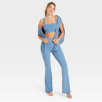 Women's Square Neck Strappy Sports Bra - JoyLab- M