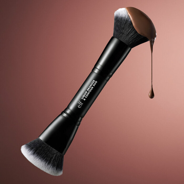 Liquid Bronzer & Contour Duo Brush