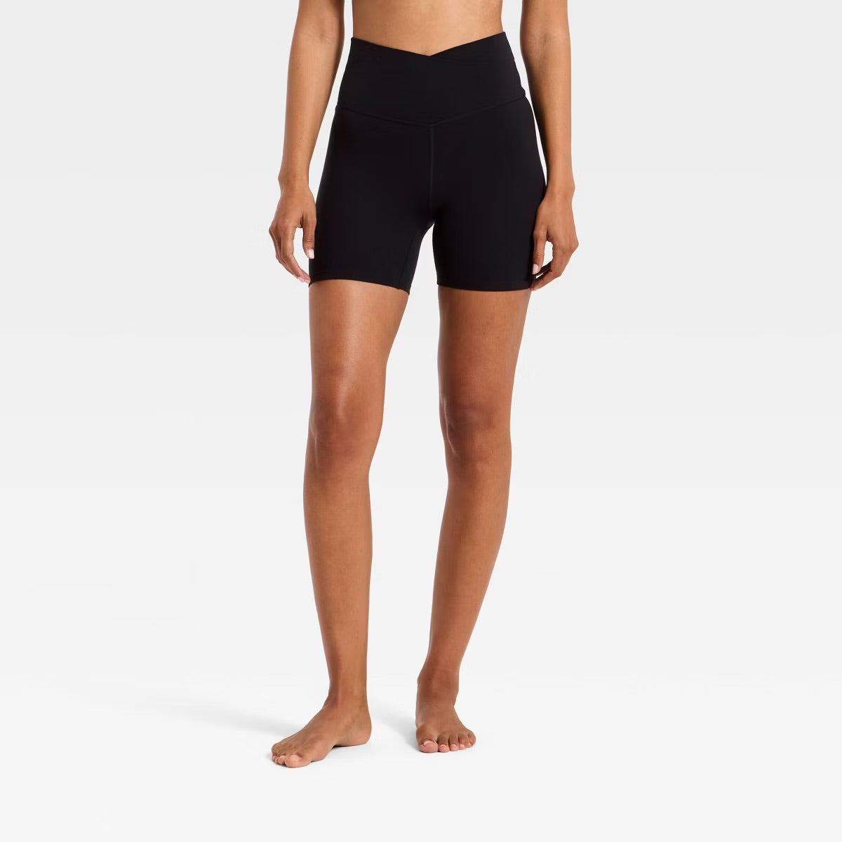 Women's Everyday Soft Ultra High-Rise Crossover Bike Shorts 5" - Black