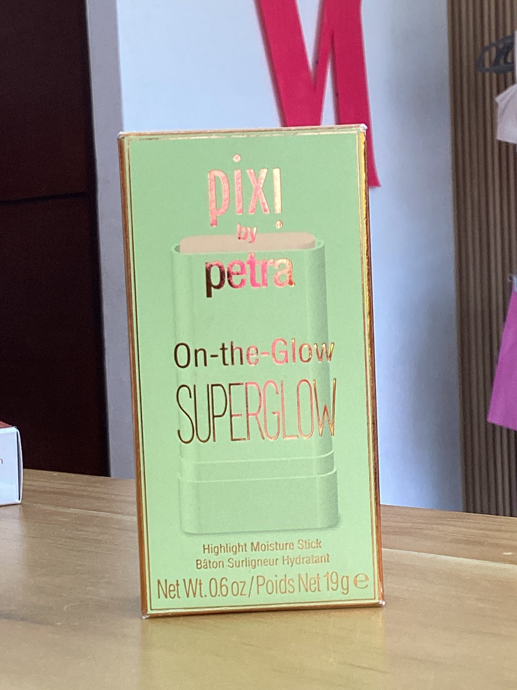 Pixi by Petra On the Glow