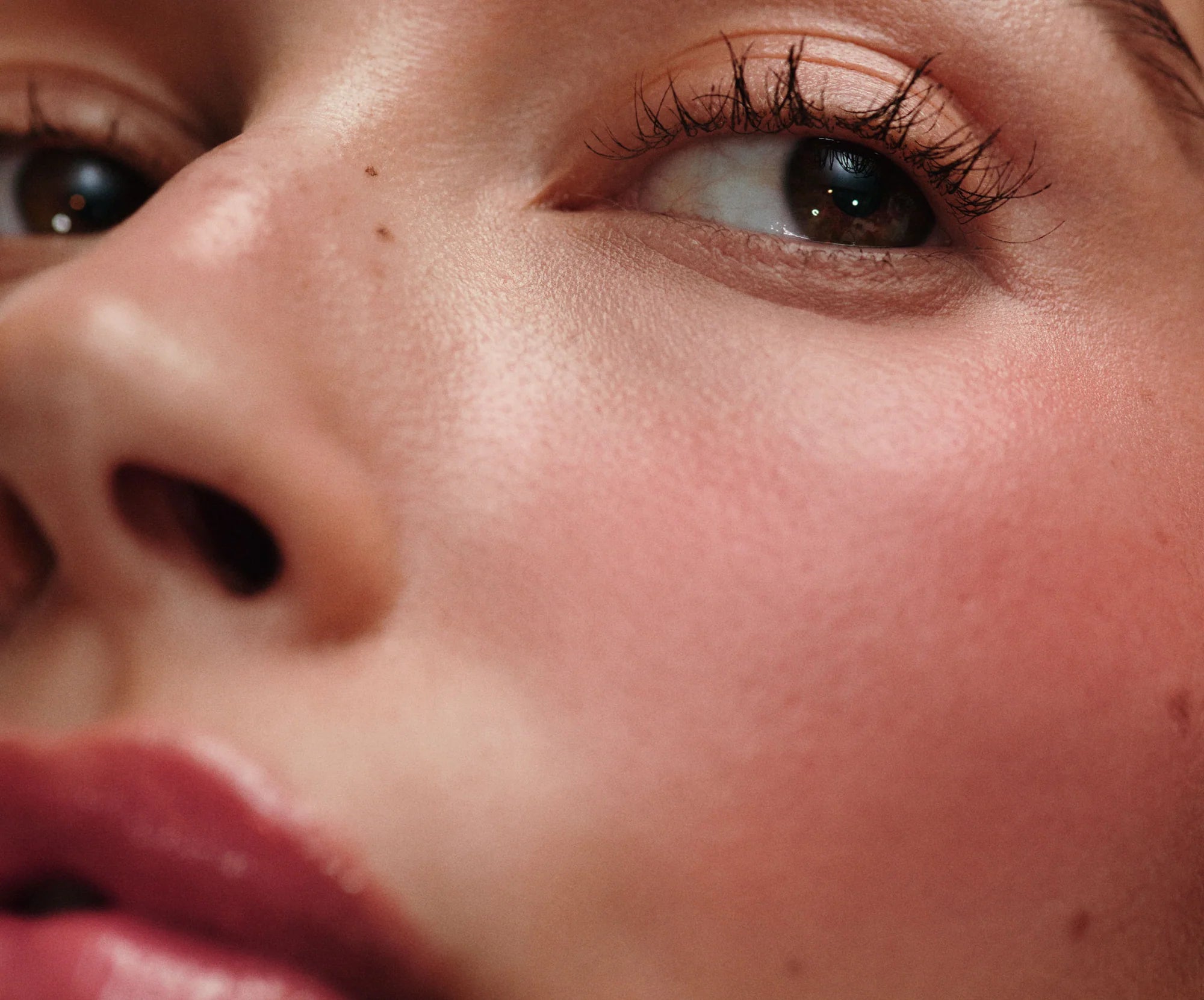 Pocket Blush Buildable Hydrating Cream Blush - Freckle