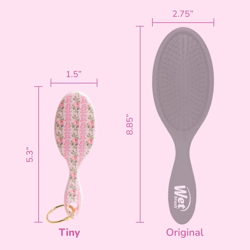 LoveShackFancy x Target – WetBrush Blooming Heirloom Keychain Brush Strawberry Macaroon