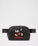 Everywhere Belt Bag 1L Mickey in Motion Graphic