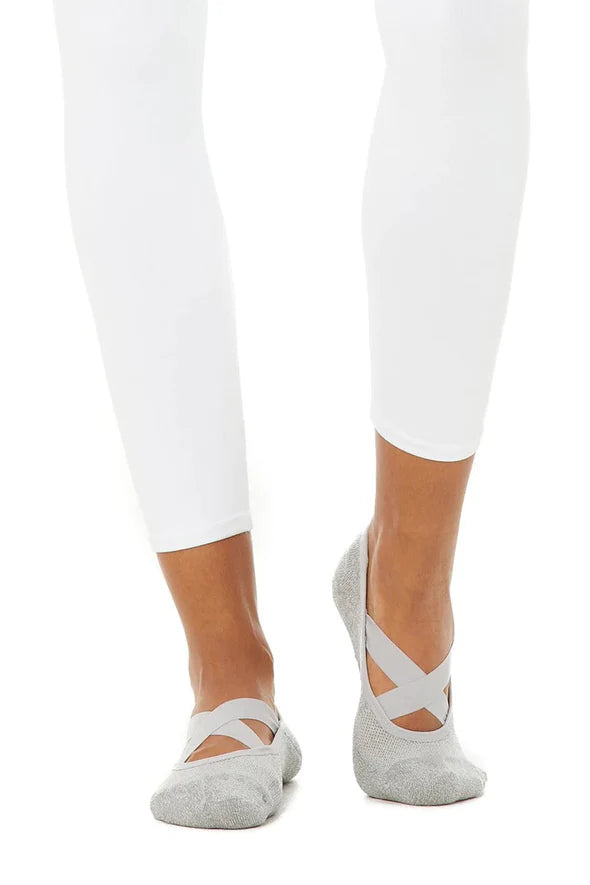Women's Pivot Barre Sock- Gray