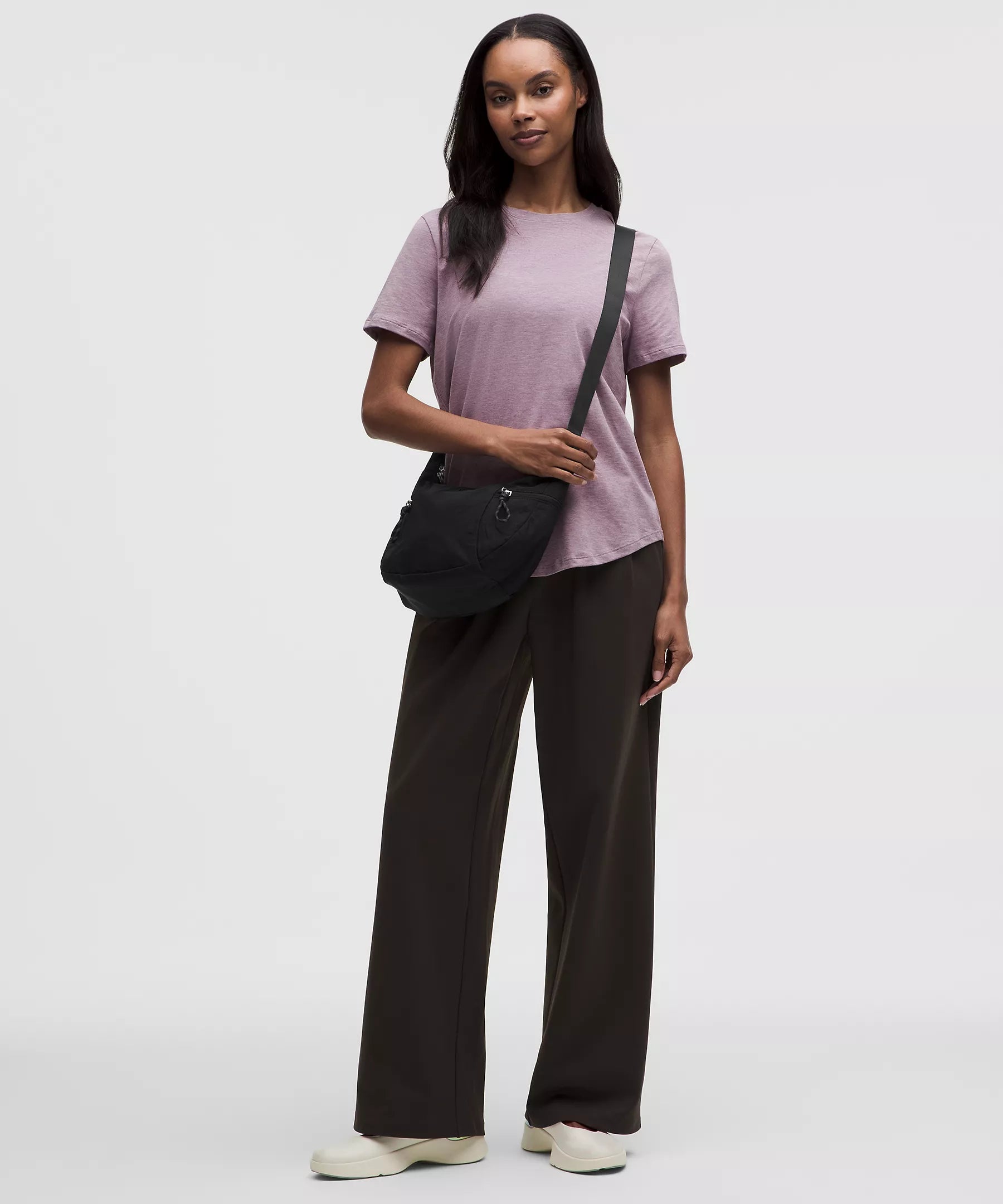 Slouchy Sling Bag 6L - Black