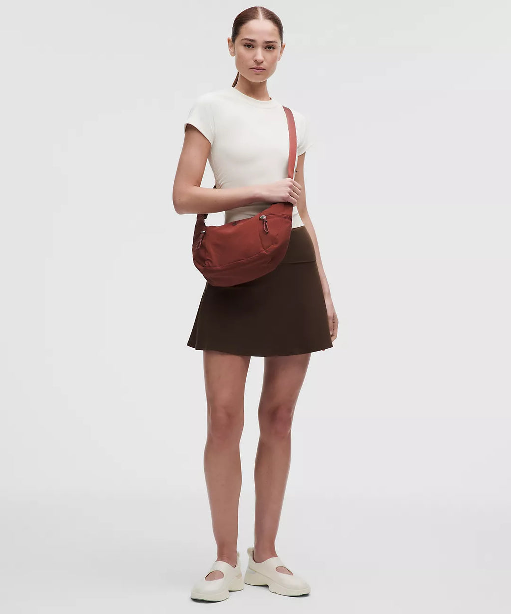 Slouchy Sling Bag 6L - Cranberry Charm