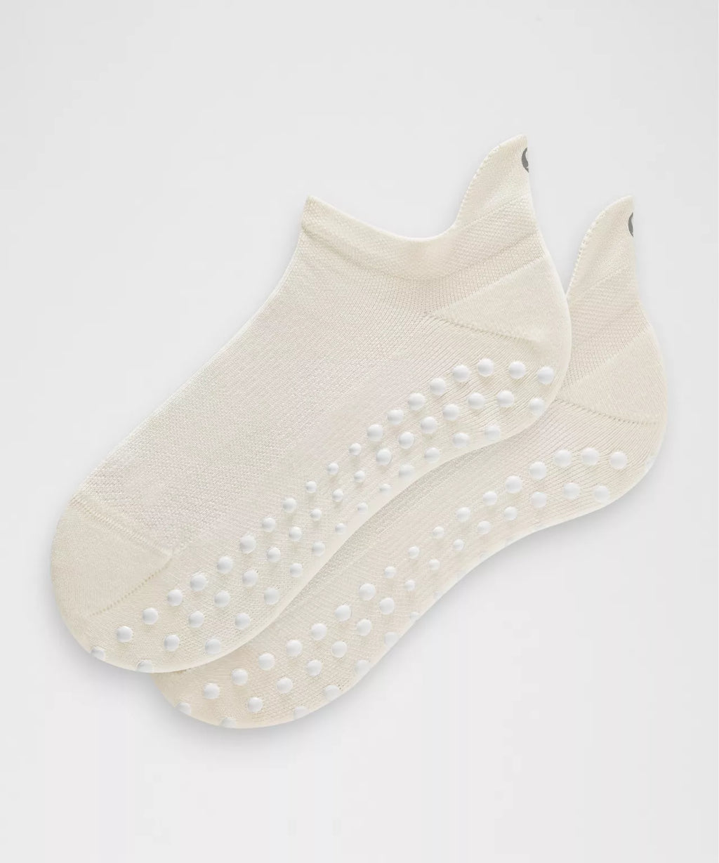 Unisex Find Your Balance Grip Tab Socks