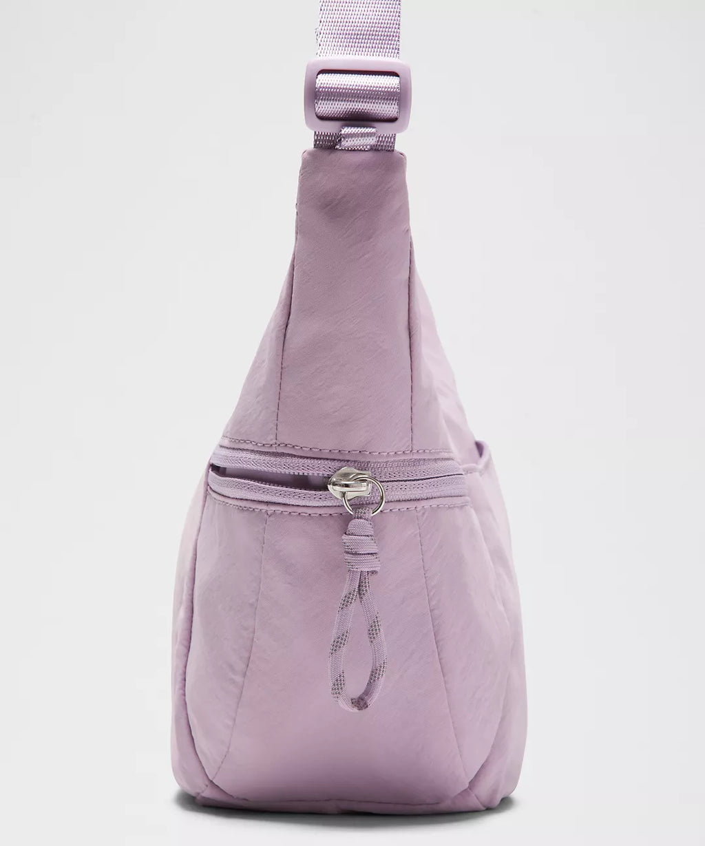Small Slouchy Sling Bag 3L - Lilac Play