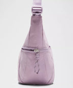 Small Slouchy Sling Bag 3L - Lilac Play