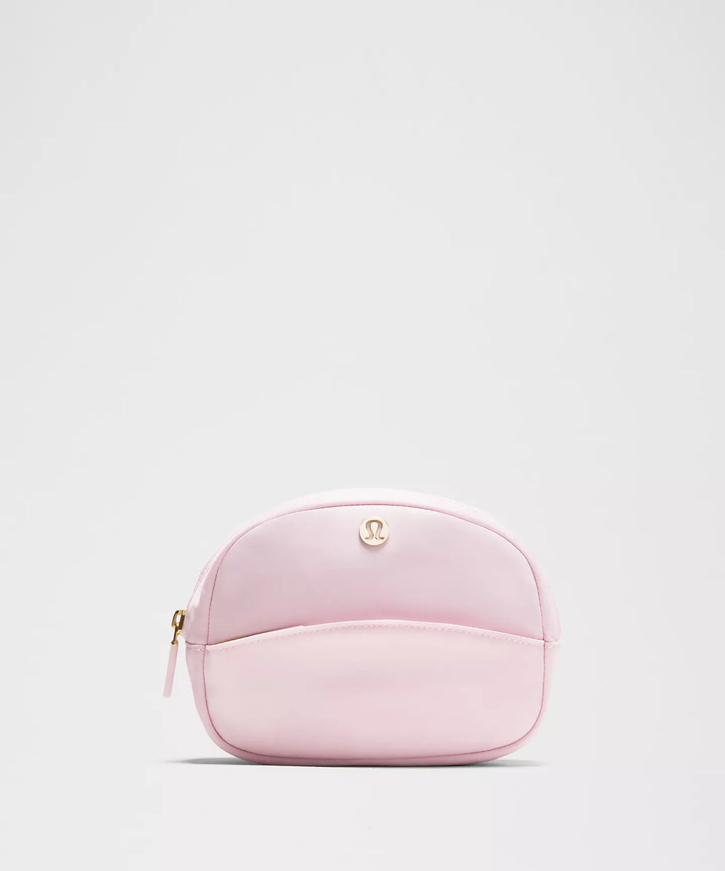 City Essentials Pouch