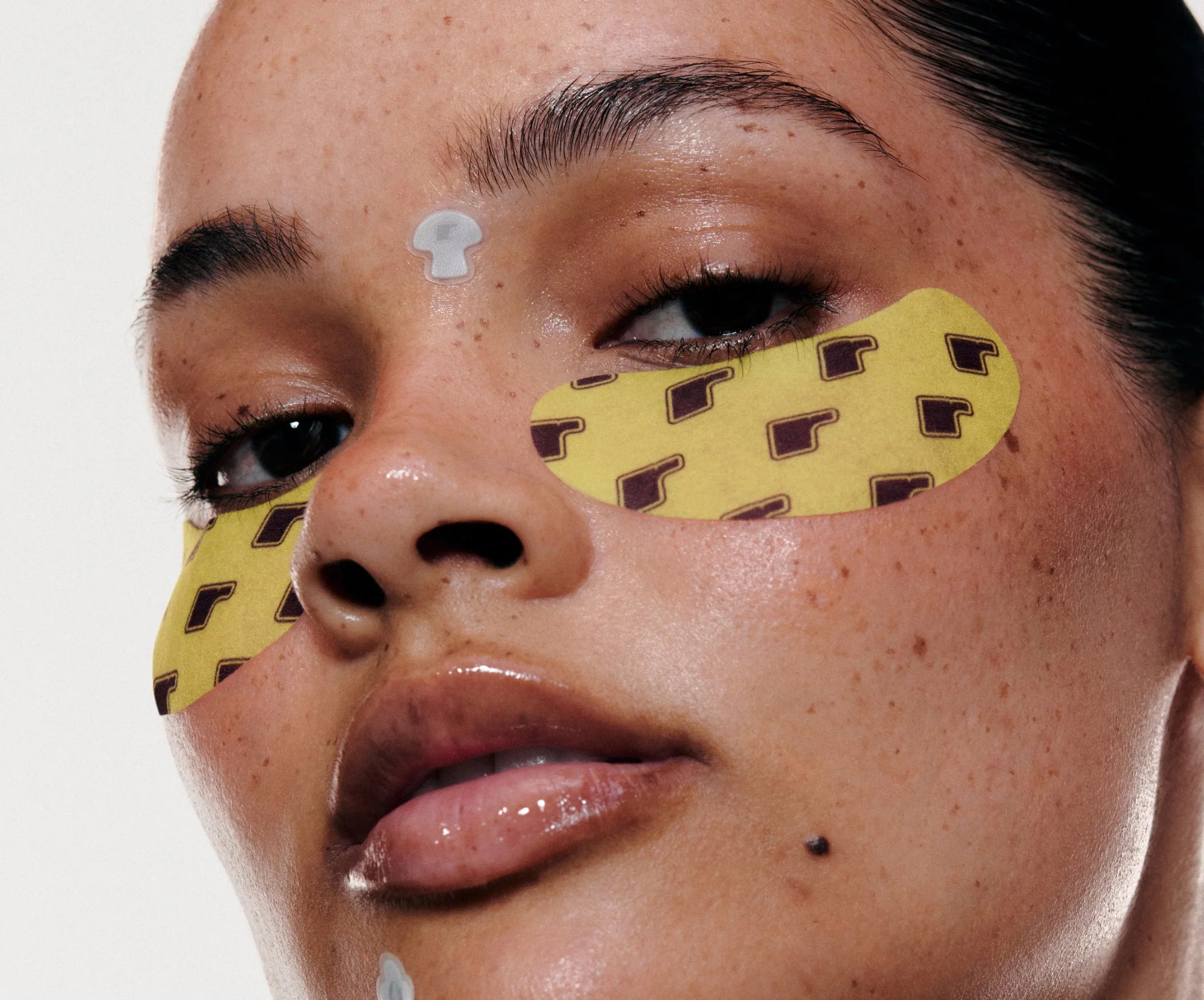 PRE-ORDEN Peptide Eye Prep Depuffing Eye Patches - Banana Peel