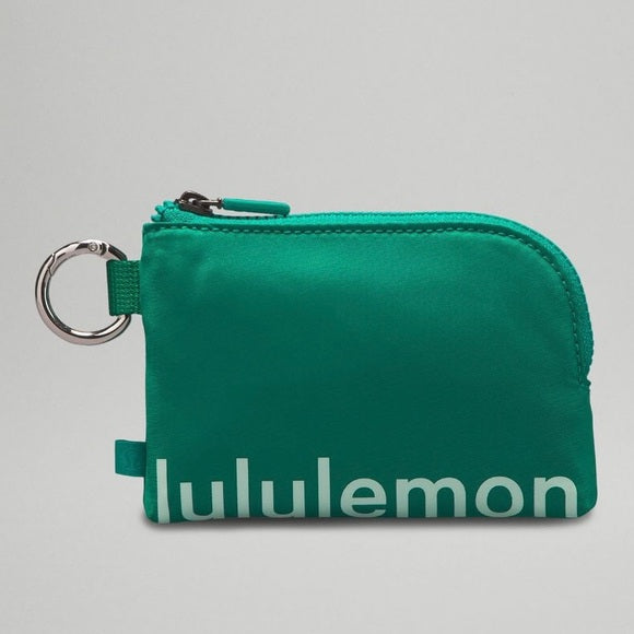 Clippable Card Pouch