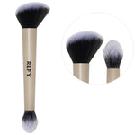 PRE–ORDEN Dual Ended Complexion Brush